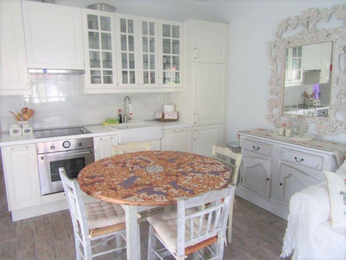 Pefkohori Apart. Near The Beach With Indor Parking And Yard Εξωτερικό φωτογραφία